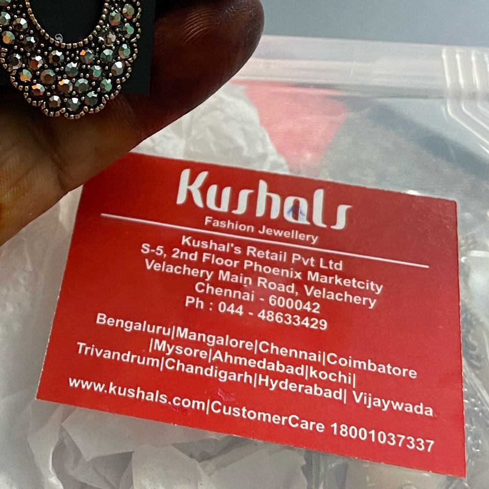 Kushals brand new earrings - Picture 3 of 7